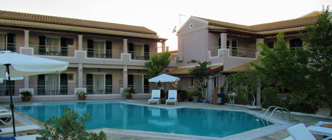 Toni'S Guesthouse Kavos Exterior photo